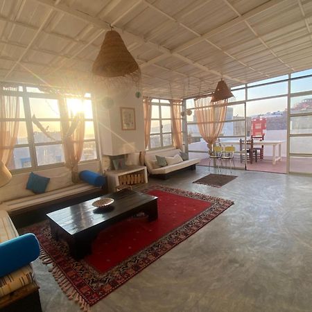 Anir Of Sea Tamraght Hostel Buitenkant foto