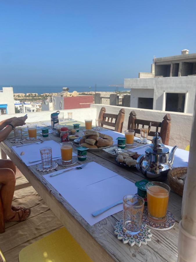 Anir Of Sea Tamraght Hostel Buitenkant foto