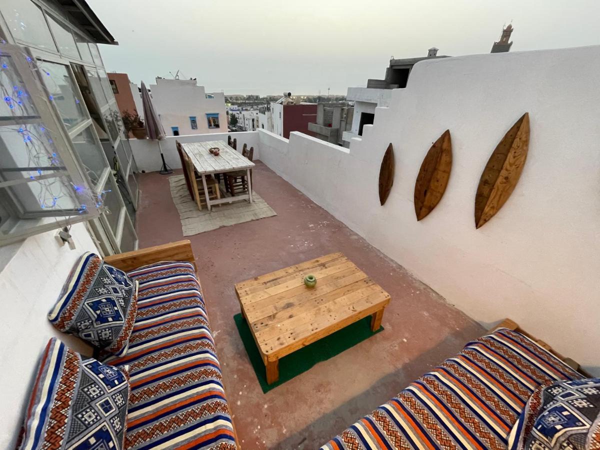 Anir Of Sea Tamraght Hostel Buitenkant foto