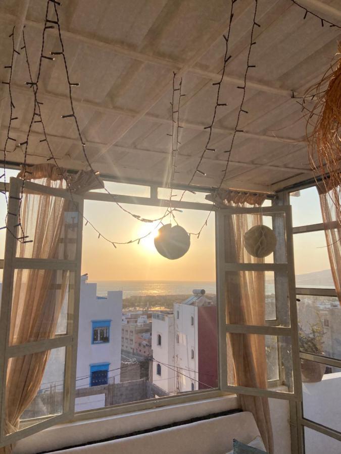 Anir Of Sea Tamraght Hostel Buitenkant foto